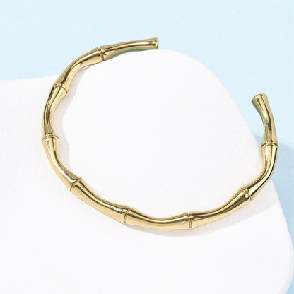 Βραχιόλι με μανσέτα εμπνευσμένο από μπαμπού