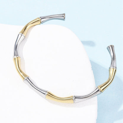 Βραχιόλι με μανσέτα εμπνευσμένο από μπαμπού