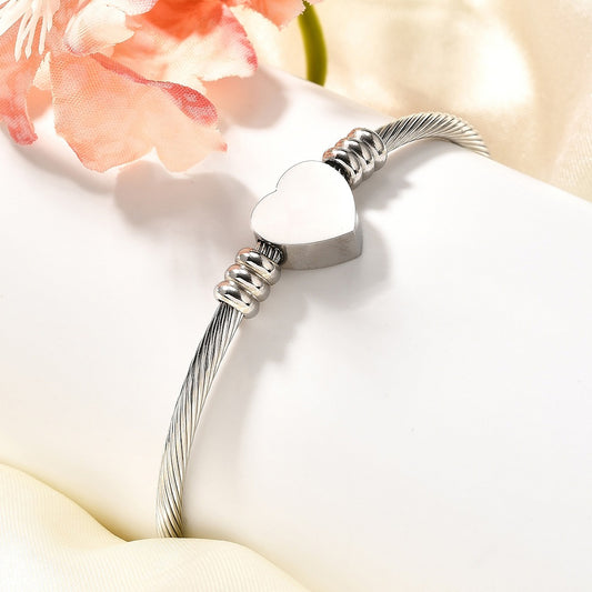 Βραχιόλι με καρδούλες