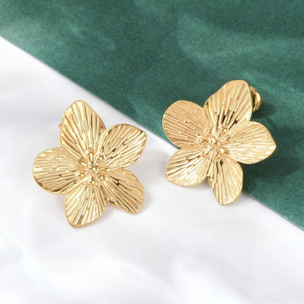 Floral Textured Stud Earrings